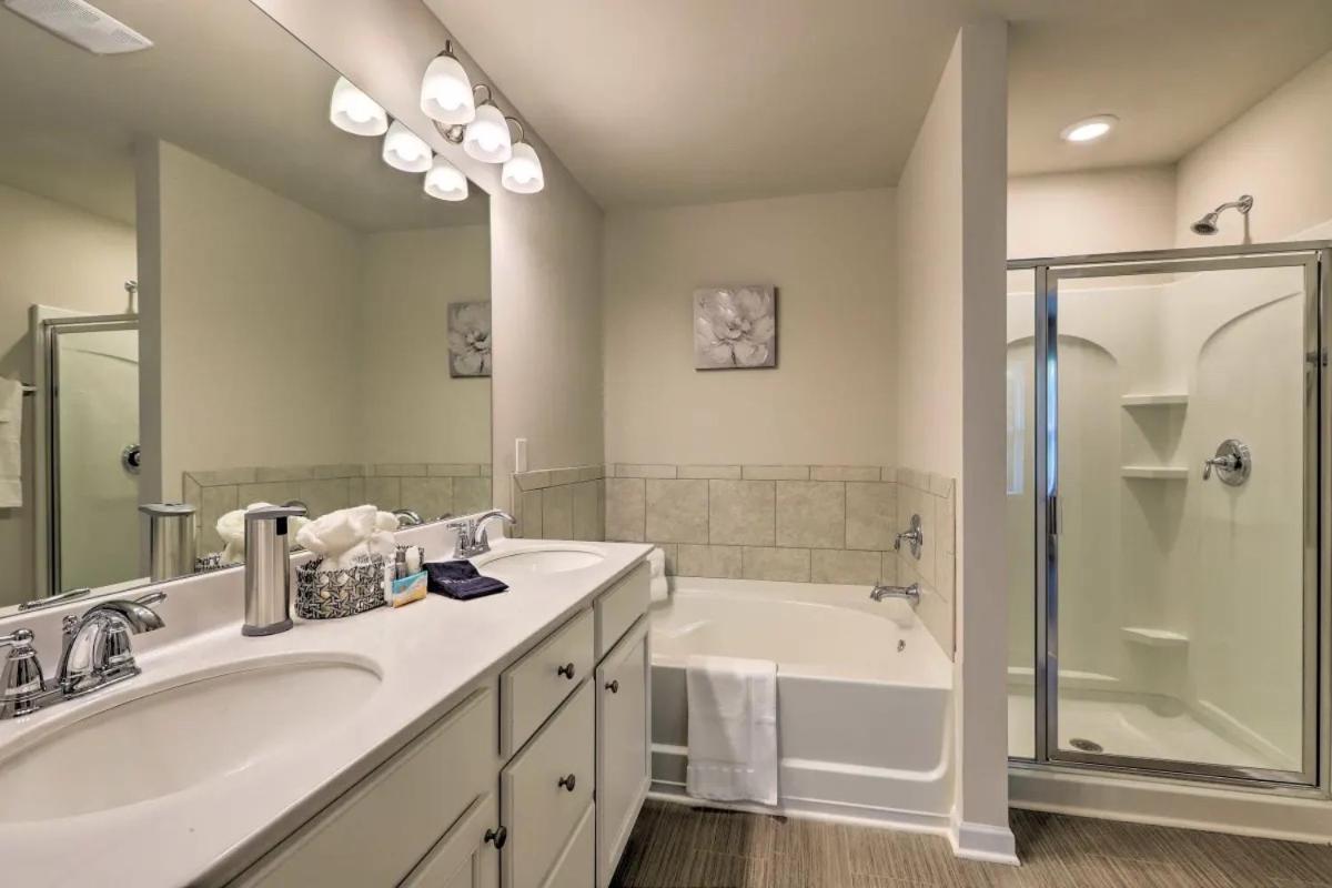 Modern 3Br Townhome 10 Mins To Downtown Atl AtlantaAtlanta  Kültér fotó